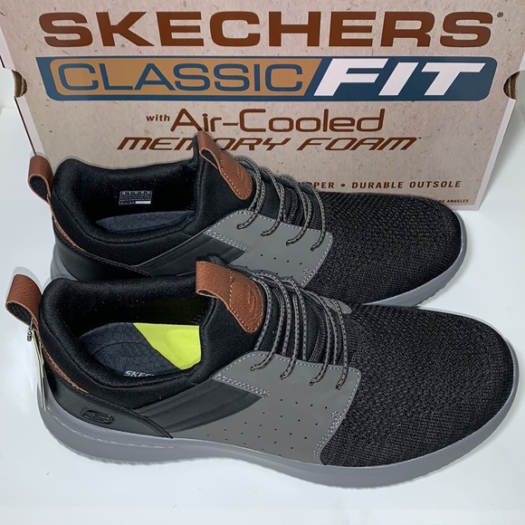 Skechers Men's Delson 3.0 Memory Foam Shoe - Picture 12 of 16